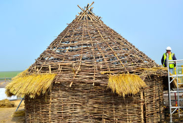Building and House Construction Method - Thatch